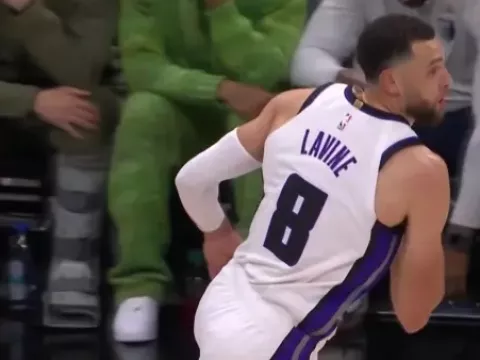 【全场回放】 国王vs灰熊 (徐秦威)