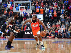 快船目前仅取得5胜15负的战绩排名西部第14位，晋级季后赛的概率仅为1.3%