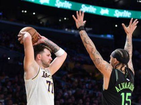 [腾讯全场集锦]🏀詹姆斯缺阵湖人轻取鹈鹕迎7连胜！东契奇34+12+7 里夫斯33+8