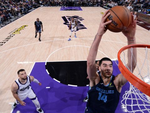 灰熊vs国王精华回放 扎克-伊迪轰下32+17率领灰熊拿下三连胜