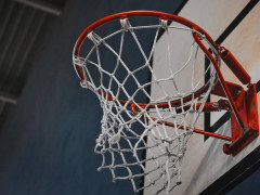 世预赛中国男篮vs韩国男篮 中国男篮首发阵容出炉！程帅澎取代胡明轩进入首发