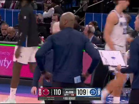 NBA常规赛：公牛vs魔术第4节英文原声回放