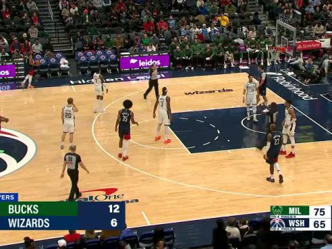 NBA常规赛：雄鹿vs奇才第3节英文原声回放