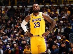 湖人最多落后25分终结7连胜：詹姆斯连1297场上双神迹未中断