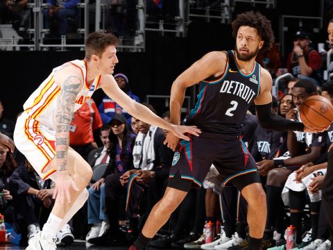 坎宁安vs老鹰集锦 拿到18+8+8末段关键发挥捍卫主场