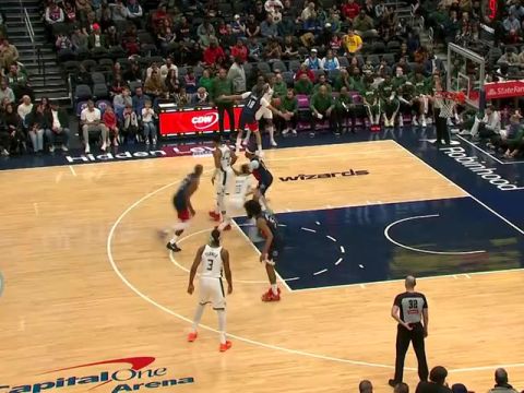 NBA常规赛：雄鹿vs奇才第2节英文原声回放