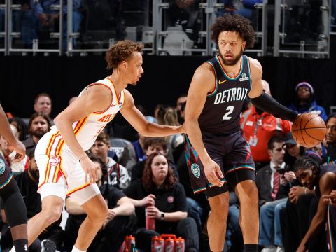 老鹰98-99活塞 活塞1分险胜捍卫东部第一排名