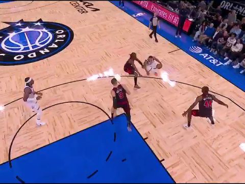 NBA常规赛：公牛vs魔术第4节中文解说回放