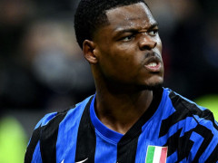 罗马诺：邓弗里斯被很多欧洲豪门俱乐部所关注