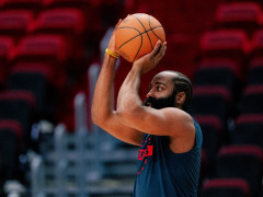 美记曝火箭关注哈登动向！3900万配平需牺牲多位轮换 范乔丹+芬尼？