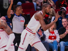 NBA高清直播在线直播：常规赛火箭vs独行侠（12月7日）浓眉带伤出战