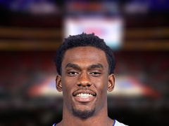 NBA每日篮板王：杰伦·杜伦16篮板(2025年12月07日)