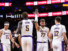 NBA回放全场录像高清：常规赛湖人vs76人（12月8日）詹姆斯致命抢断杀死比赛