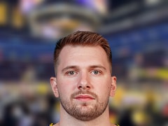 NBA每日篮板王：卢卡·东契奇15篮板(2025年12月08日)