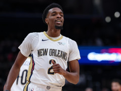 美记：湖人、勇士等多支球队都对赫伯特·琼斯抱有兴趣，但湖人提供的筹码鹈鹕无法接受