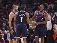 美记：哈登、保罗、比尔、巴图姆以及大洛佩斯，已经具备被交易的资格