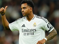 罗德里戈小腿肌肉不适，记者：并无大碍