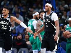 雄鹿1亿买个天真！盖帽王现原形只是“吃饼王” 最惨莫过字母哥要走人