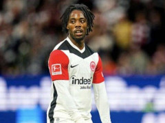 队报：目前法兰克福前锋球员瓦希正在杯尼斯球队和塞维利亚球队关注，两队正计划在冬窗引进球员