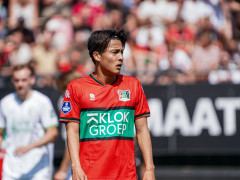 记者：美因茨目前在关注奈梅亨球队中场球员佐野航大，视为佐野海舟离开的潜在人选