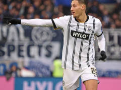 记者：法兰克福以800万欧签下埃弗斯堡前锋埃布努塔利布，合同于2031年到期