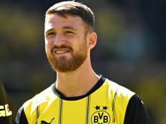 土媒：贝西克塔斯球队计划引进多特27岁中场球员厄兹詹