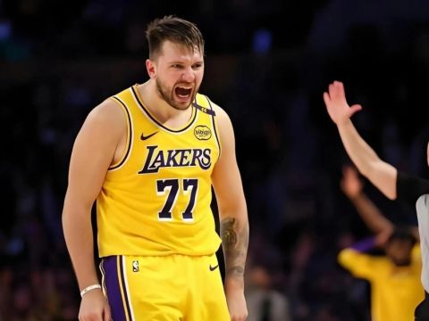 湖人押宝东契奇遭反噬？1短板恐让洛城美梦破灭 小心成下一个胖虎