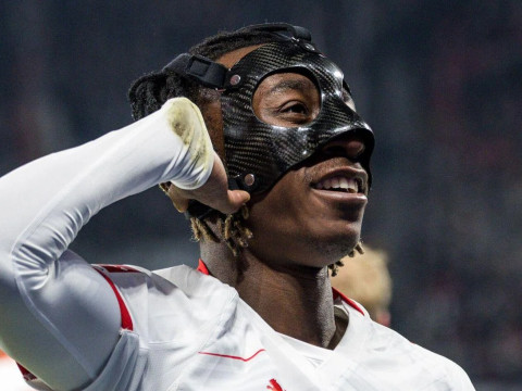 记者：莱比锡的边锋球员扬·迪奥曼德得到了拜仁球队的关注