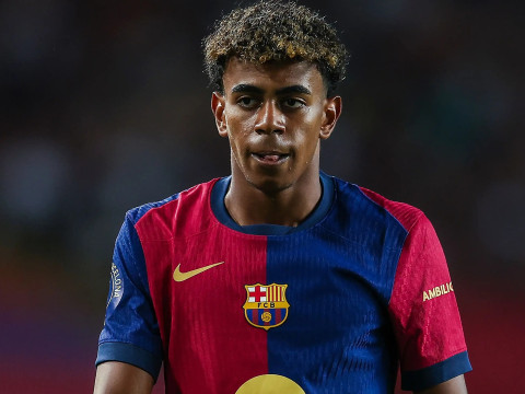 世体：马尔因肠胃病毒缺席了球队的训练，不过球员并无大碍