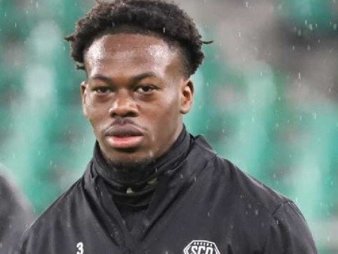 法媒：多家俱乐部都在关注昂热左后卫球员埃科米