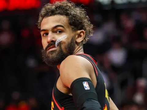 Shams：奇才暂时不会启动与特雷·杨的提前续约谈判，会先队他的健康状况进行全面评估