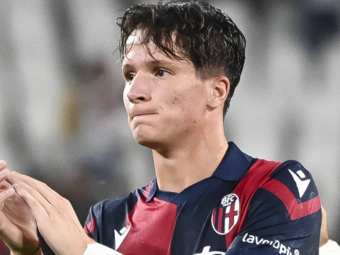 伯恩茅斯有意博洛尼亚的法比安和费伦茨瓦罗斯的托斯，同时拉齐奥也在关注着这两名球员