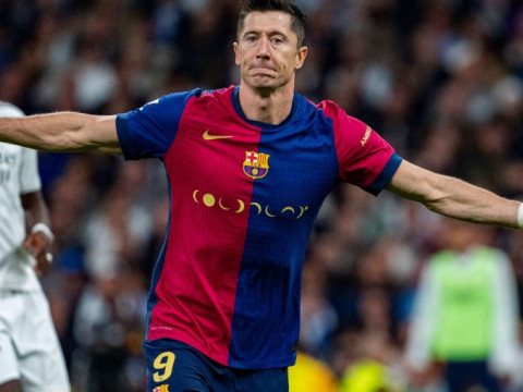 莱万在西超杯的进球数量来到了6球，西超杯射手榜中与斯托伊奇科夫并列第四