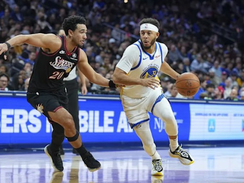 勇士主帅：赛斯·库里的康复工作正稳步推进，但距离正式复出仍需一段时日