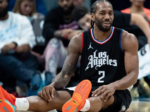 快船主帅：伦纳德目前依旧存在些许不适，具体情况还需要进一步观察