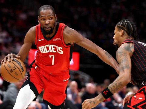 火箭三核74分终结3连败：杜兰特申京阿门给力 史密斯关键8分