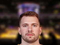 NBA每日助攻王：卢卡·东契奇12助攻(2026年01月14日)