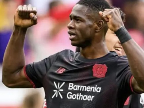 德天空：勒沃库森19岁小将前锋科法内正在被皇马所关注