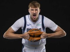 独行侠新秀库珀-弗拉格位置打哪？答案：前锋