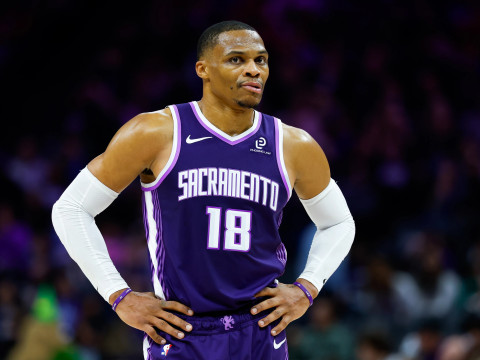 最近五场三分命中率高达51.4%！威少本赛季的三分命中率提升至36.1%，创下职业生涯新高！