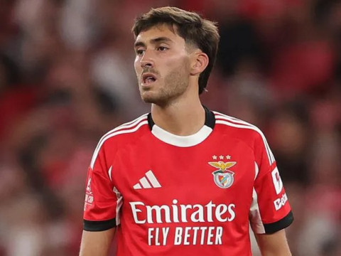 官方：都灵先租后买签下本菲卡21岁后卫、皇马旧将奥布拉多