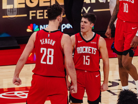 nba直播在线观看高清直播：常规赛火箭vs76人（1.23）谢泼德继续“X因素”？