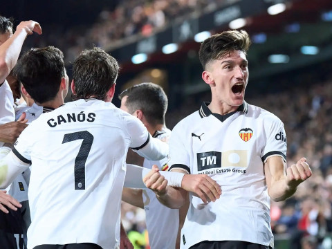 西甲焦点：巴伦西亚VS西班牙人比分预测，西班牙人客场冲击欧冠名额