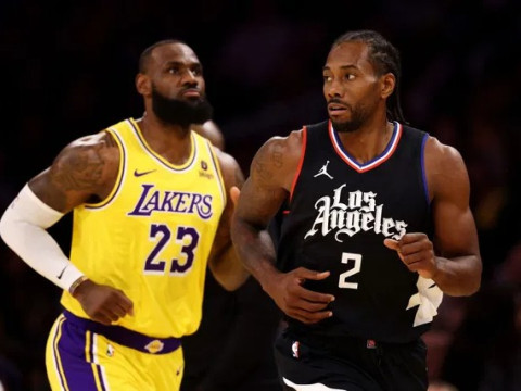 快船赢下洛城德比近17场比赛豪取14胜3负，湖人不敌快船排名下滑至西部第六！