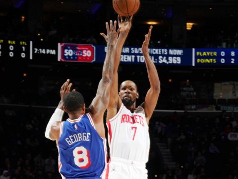 无惧关键漏判！76人双星轰68分加时胜火箭 杜兰特36分8失误