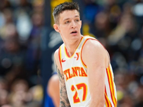 Shams：老鹰将克雷伊奇送至开拓者，换回里斯以及两个次轮选秀权