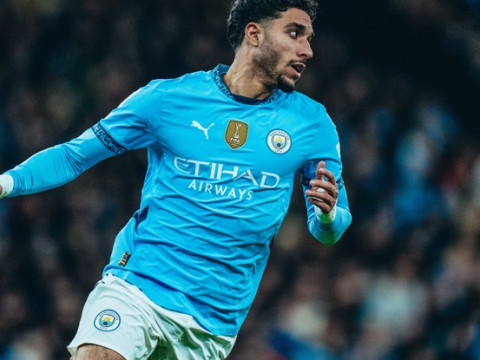 马尔穆什上演梅开二度帮助球队晋级决赛，社媒发文：下一站，温布利！