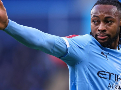 塞梅尼奥随曼城晋级联赛杯决赛，去年球员早早遭遇淘汰