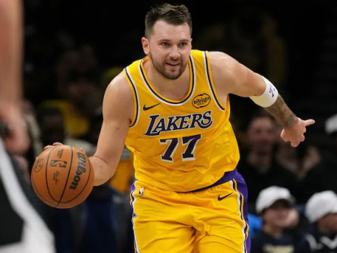 湖人主帅：只要东契奇能打就一定会打全明星赛，他非常希望能出战全明星赛前对阵独行侠的比赛