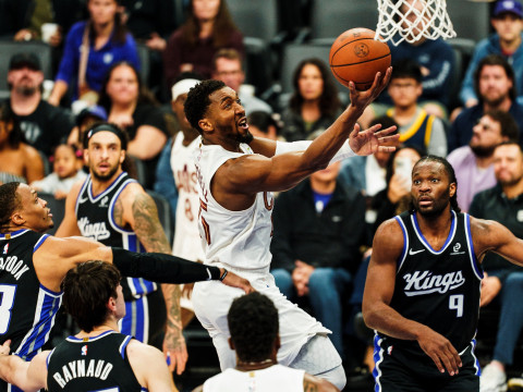 NBA常规赛-骑士vs掘金首发名单预测（2月10日）约基奇如何破解骑士的防守？